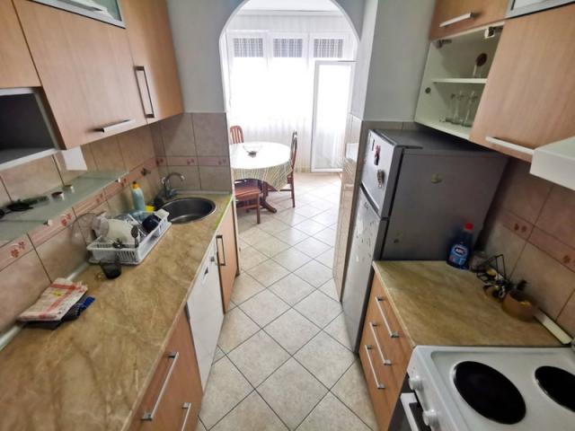 Dvosoban namješten stan, 66m2, Pobrežje, Podgorica