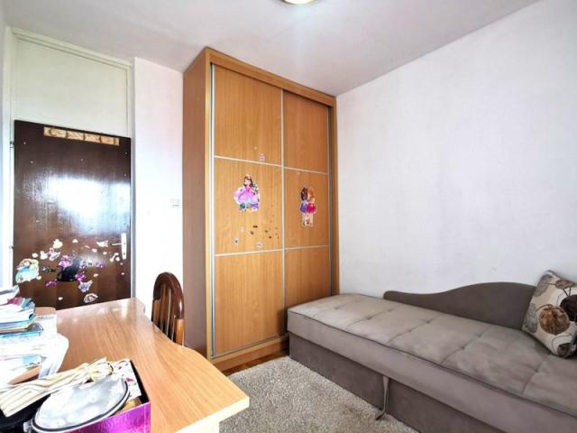 Dvosoban namješten stan, 66m2, Pobrežje, Podgorica