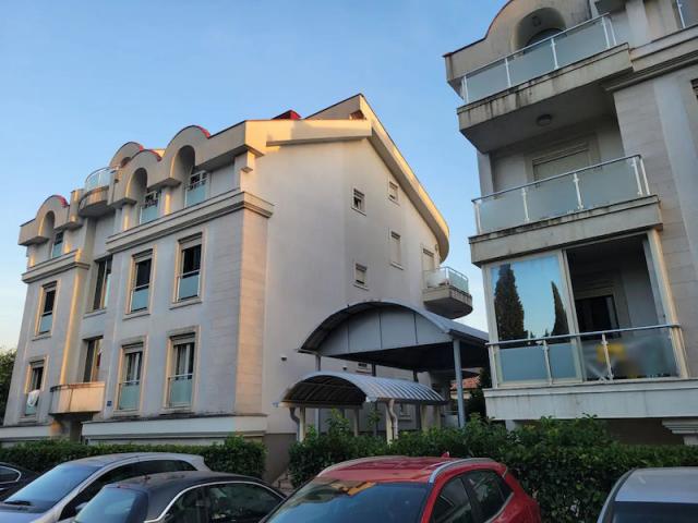 Jednosoban namješten stan, 47m2, Gorica C, Podgorica