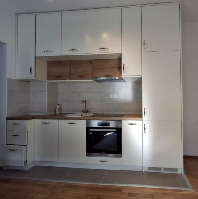 Dvosoban namješten stan, 64m2, Zabjelo, Podgorica
