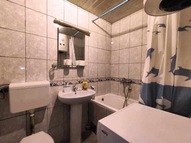 Dvosoban namješten stan, 64m2, Stari aerodrom, Podgorica