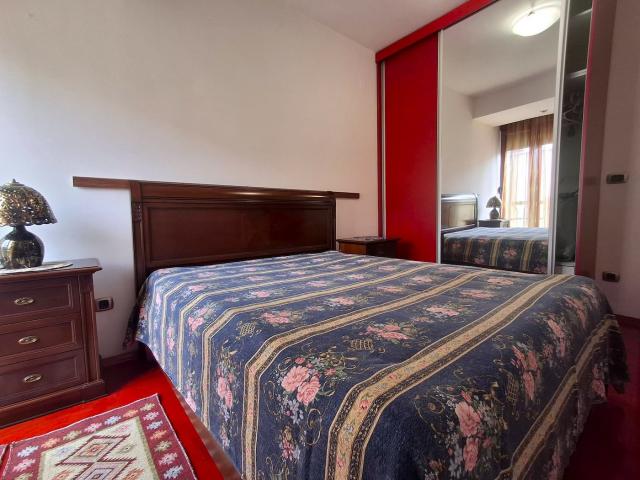 Dvosoban namješten stan, 84m2, Centar, Podgorica