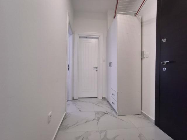 Jednosoban lijepo namješten stan, 39m2, Krivi most, Podgorica