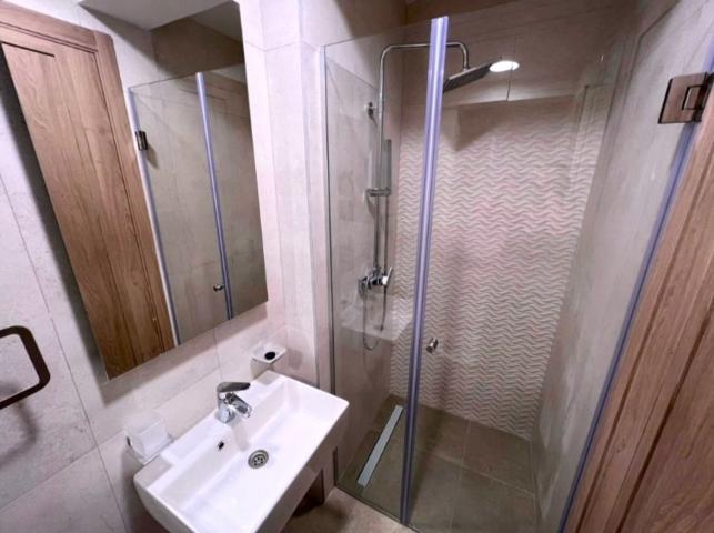Dvosoban namješten stan, 72m2, Master kvart, Podgorica