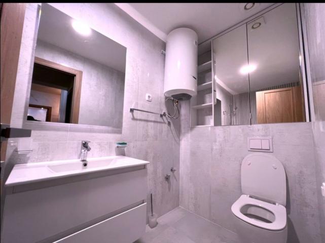 Dvosoban namješten stan, 72m2, Master kvart, Podgorica
