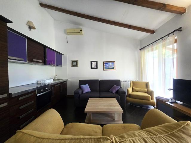 Kuća, 149 m2, Gornja Gorica, Podgorica
