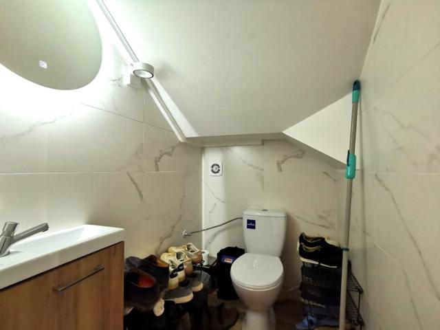 Dvosoban namješten stan, 94m2, Vezirov most, Podgorica