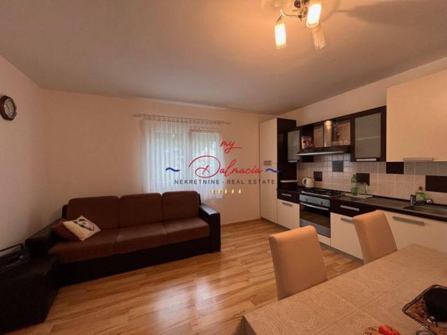 Vir, Kuća s 2 apartmana,  1. kat za adaptaciju