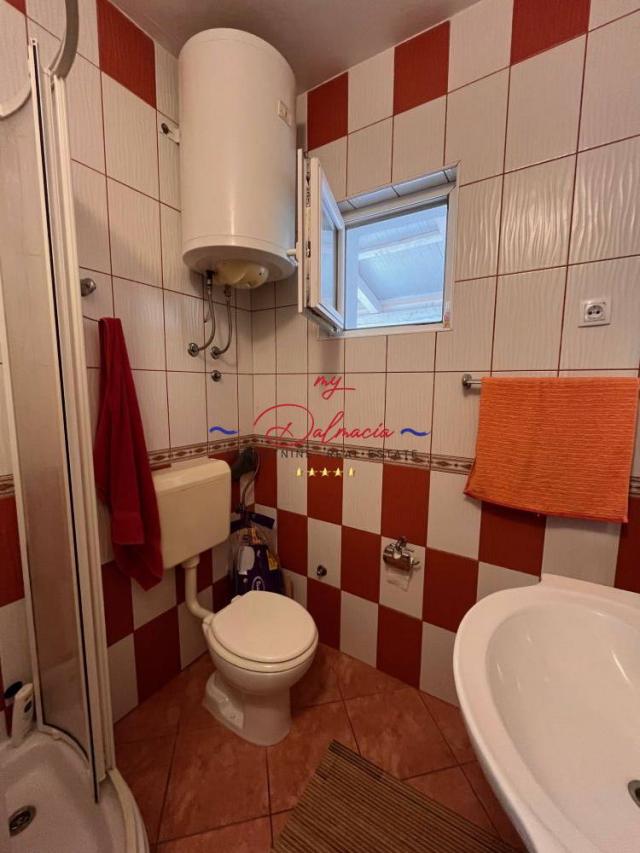 Vir, Kuća s 2 apartmana,  1. kat za adaptaciju