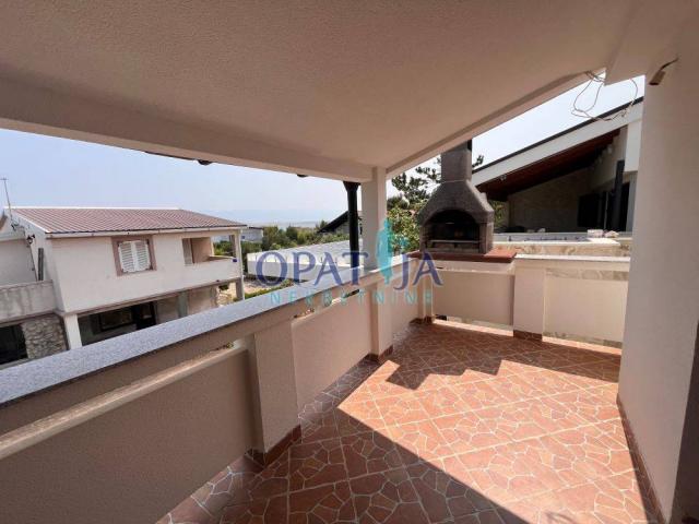 Vir - Kuća s 2 apartmana 300m do plaže