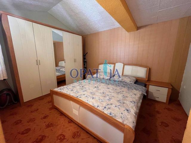 Vir - Kuća s 2 apartmana 300m do plaže