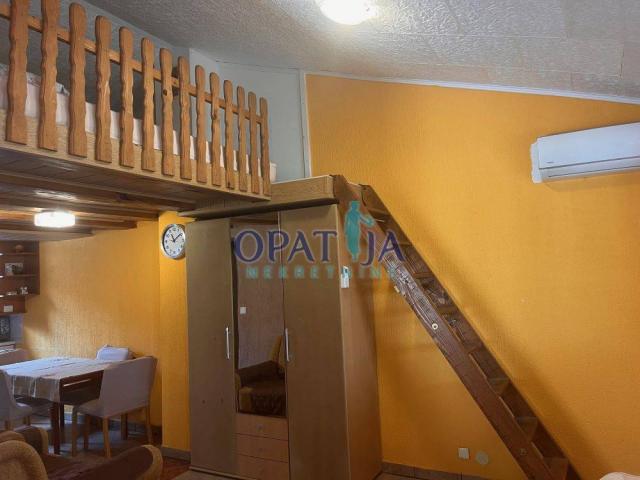 Vir - Kuća s 2 apartmana 300m do plaže