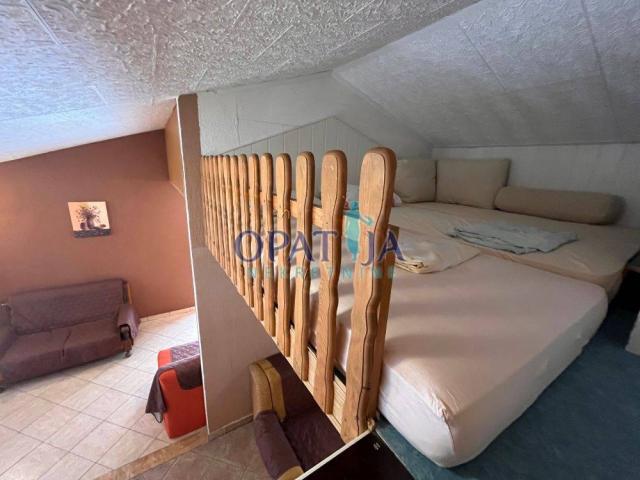 Vir - Kuća s 2 apartmana 300m do plaže