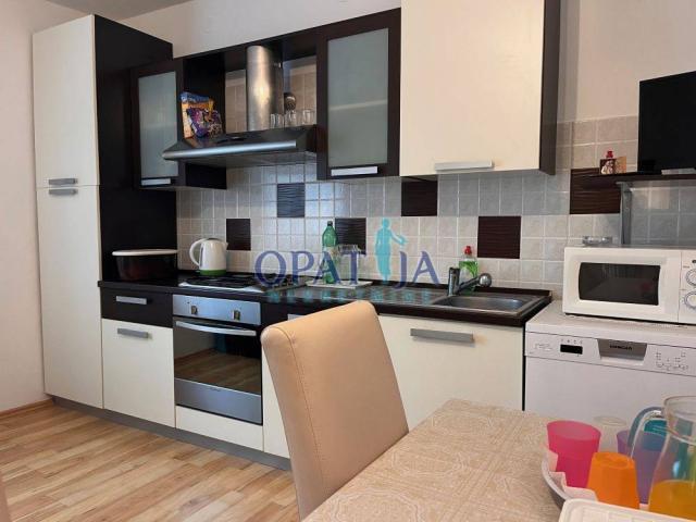 Vir, Kuća s 2 apartmana,  1. kat za adaptaciju