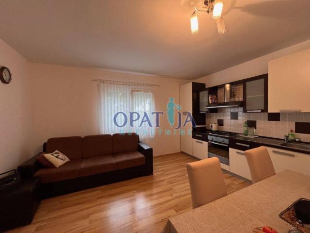 Vir, Kuća s 2 apartmana,  1. kat za adaptaciju