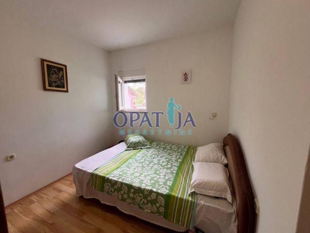 Vir, Kuća s 2 apartmana,  1. kat za adaptaciju