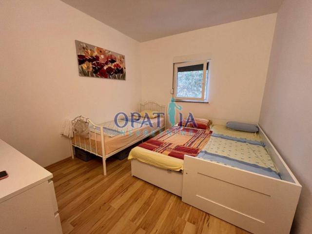 Vir, Kuća s 2 apartmana,  1. kat za adaptaciju