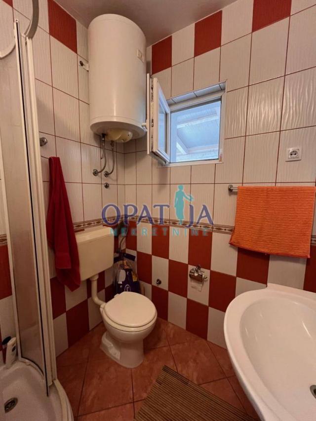 Vir, Kuća s 2 apartmana,  1. kat za adaptaciju