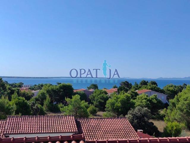 Vir, Apartman 1. kat/krovna terasa/pogled na more