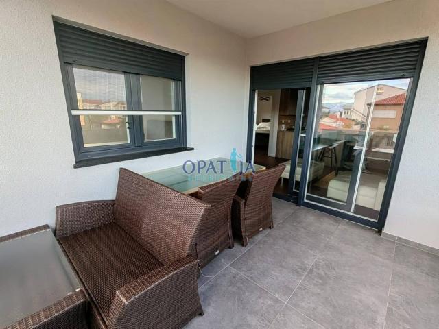 Vir, Apartman 1. kat/krovna terasa/pogled na more
