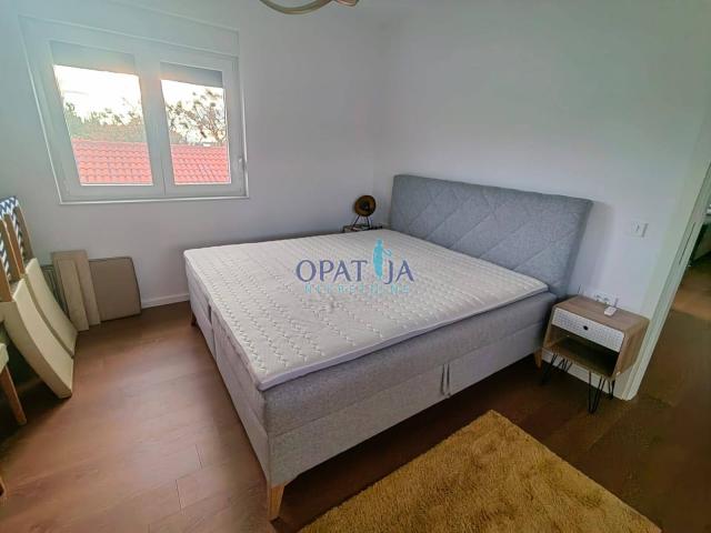 Vir, Apartman 1. kat/krovna terasa/pogled na more