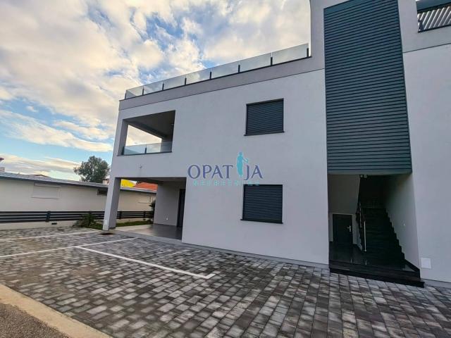Vir, Apartman 1. kat/krovna terasa/pogled na more