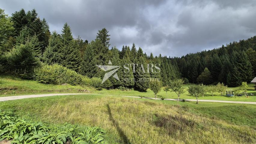 Gorski Kotar, Tršće – Baugrundstück 1.000 m² mit Hauptprojekt