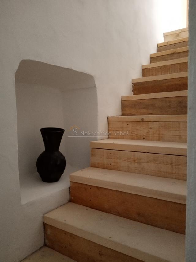 Cres, Osor - Kuća, 360 M2