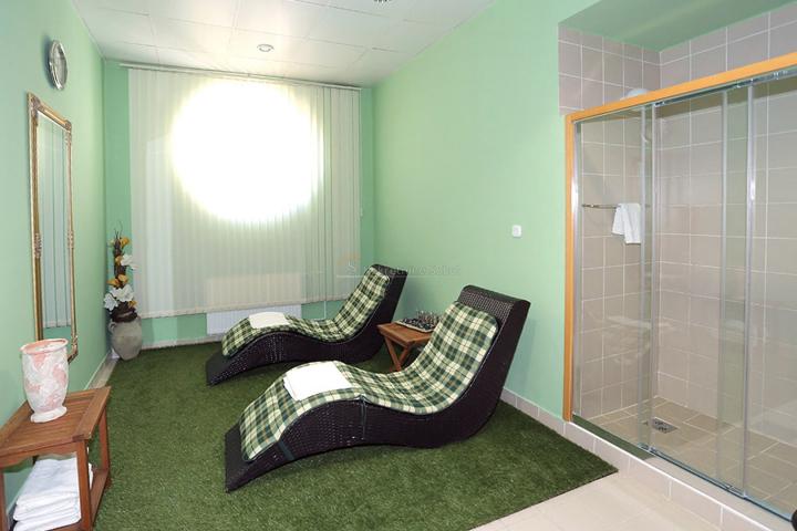 Crikvenica, Selce - Hotel, 5000 m2