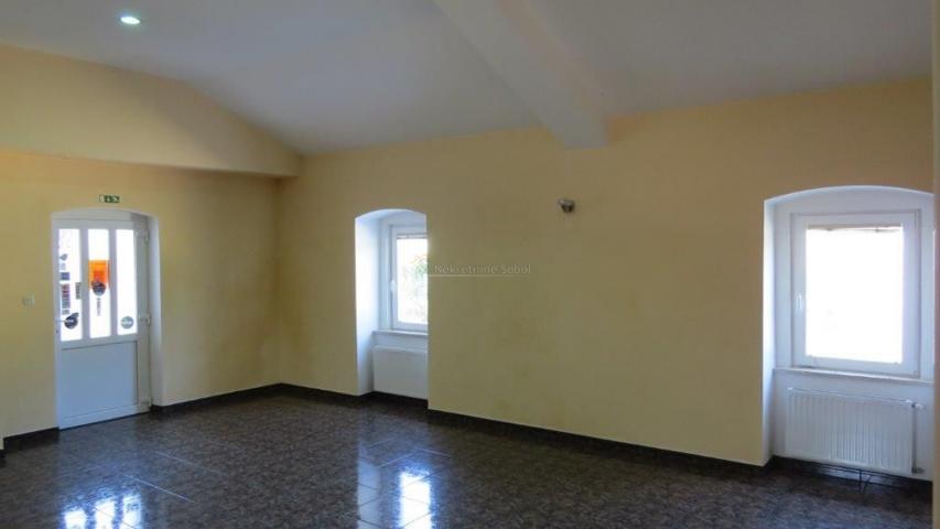 RIJEKA, JURDANI, KUĆA,580.00M2