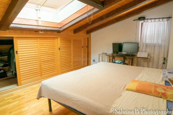 RIJEKA, JURDANI, KUĆA,580.00M2