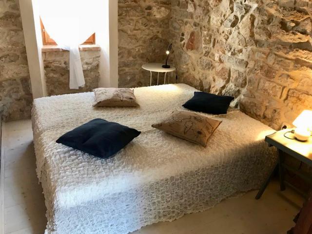 Mali Lošinj, Otok Susak - Kuća, 166 m2