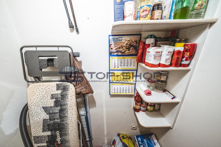Maksimir, Ravnice, Trosoban stan u visokom prizemlju s spremištem 76,83m2