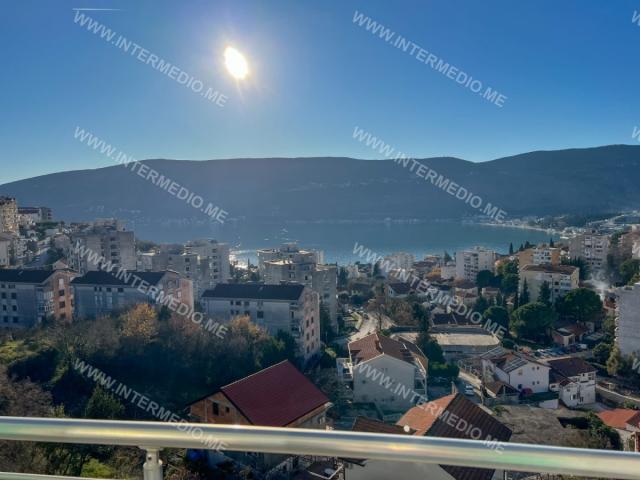 Three bedroom duplex, 95m2, Topla 2, Herceg Novi