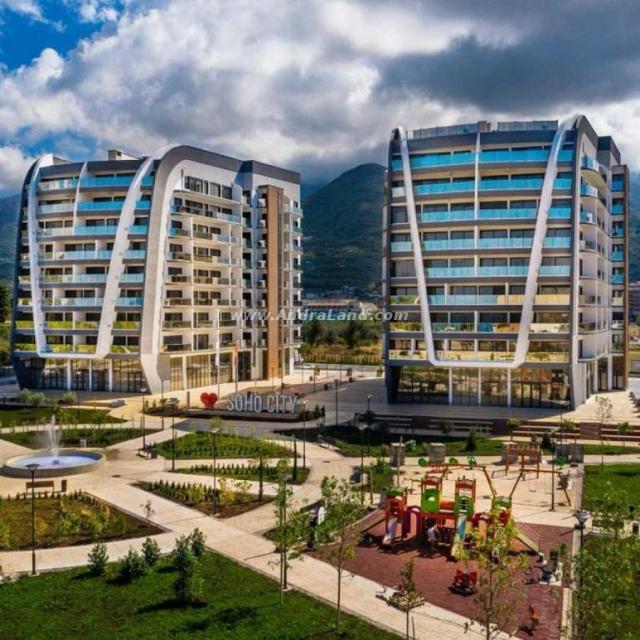 FOR SALE: ONE-BEDROOM APARTMENT, BAR