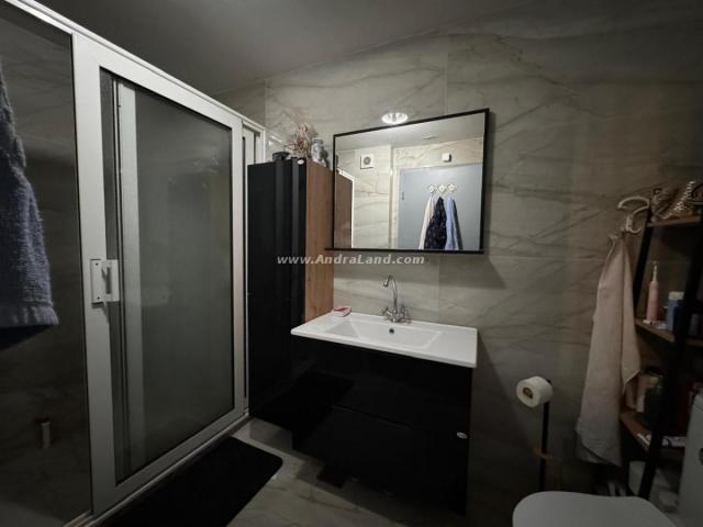 Prostran dvosoban stan u Baru – 76m² , renoviran i opremljen!