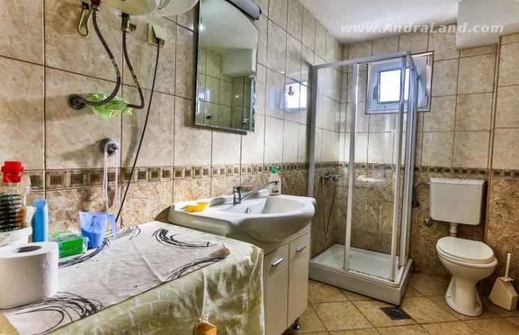 For Sale: Family House with Apartments in Šušanj, Bar – Perfect Opportunity for Investors!
