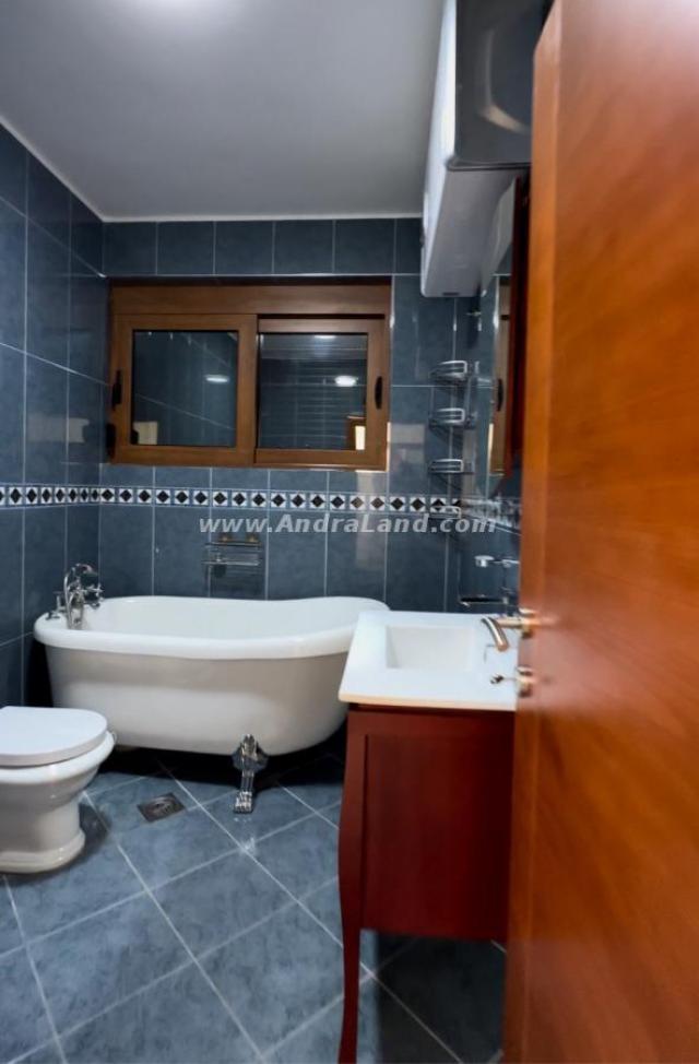 VILLA WITH PANORAMIc VIEW OF THE CITY AND THE SEA, ŠUŠANJ