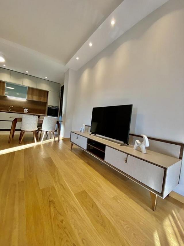 Smeštaj, Stan, 120m2 , Preko morače