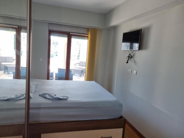 Izdavanje, Stan, 85m2 , Podgorica
