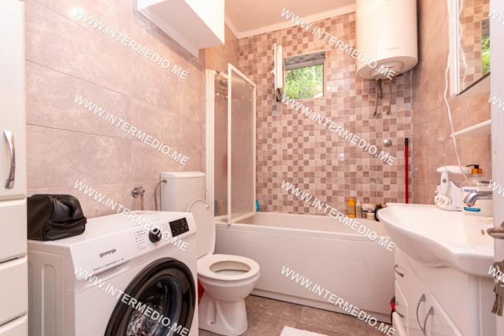 For sale: one-bedroom apartment, 61 m², Topla 2, Herceg Novi