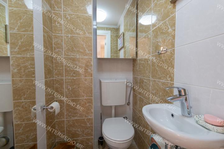 Three bedroom duplex, 95m2, Topla 2, Herceg Novi