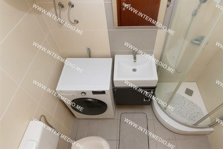 Renovated One-Bedroom Apartment, 56 m² – Topla 2, Herceg Novi