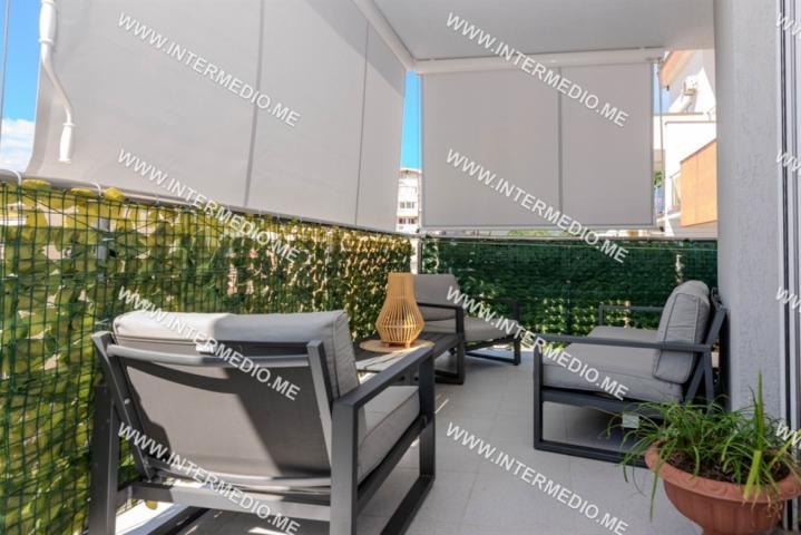 Renovated One-Bedroom Apartment, 56 m² – Topla 2, Herceg Novi