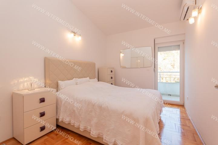 Three bedroom duplex, 95m2, Topla 2, Herceg Novi