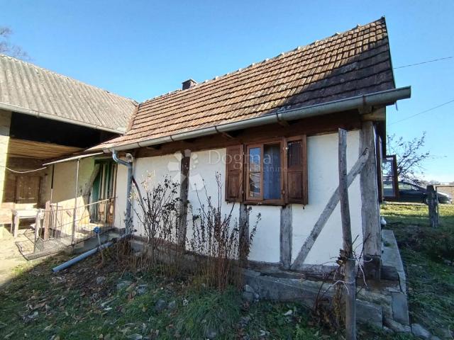 Kalnička oaza mira – rustikalna kuća na velikoj parceli