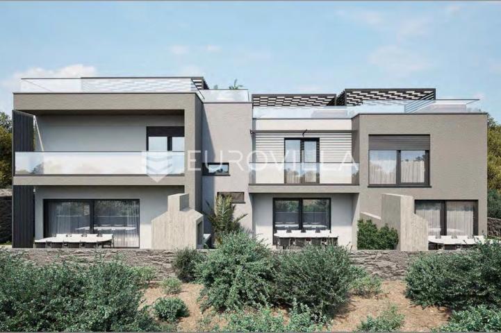 Vodice, moderna trojna kuća, 163,38 m²