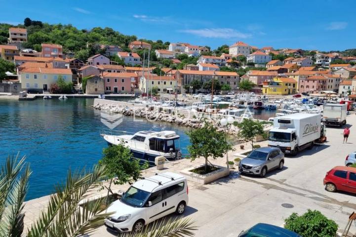 Zadar, Sali, građevinsko zemljište s pogledom na more