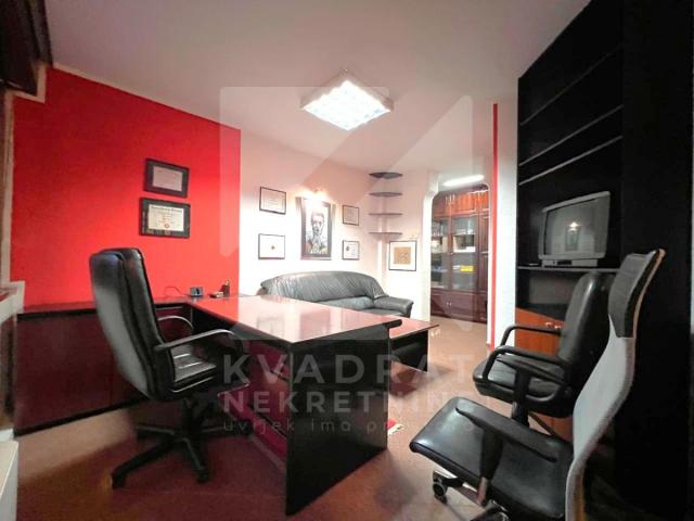 Prodaja, Dvosoban stan, Podgorica, Preko Morače, 52m2