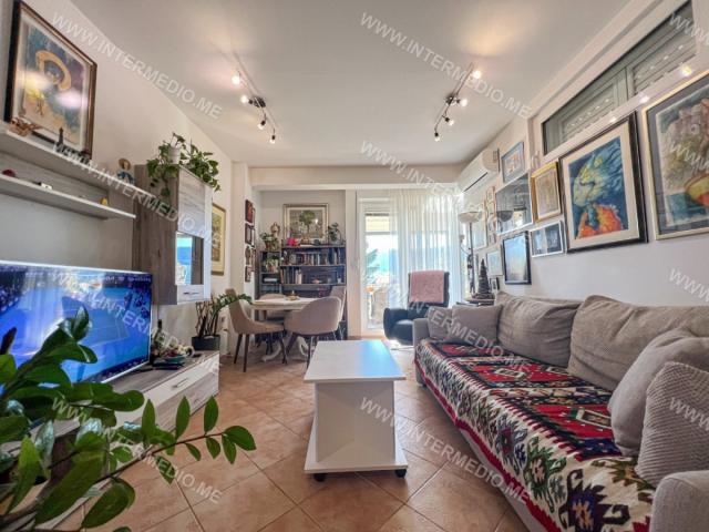 For sale, one bedroom apartment, 73m2, Topla, Herceg Novi